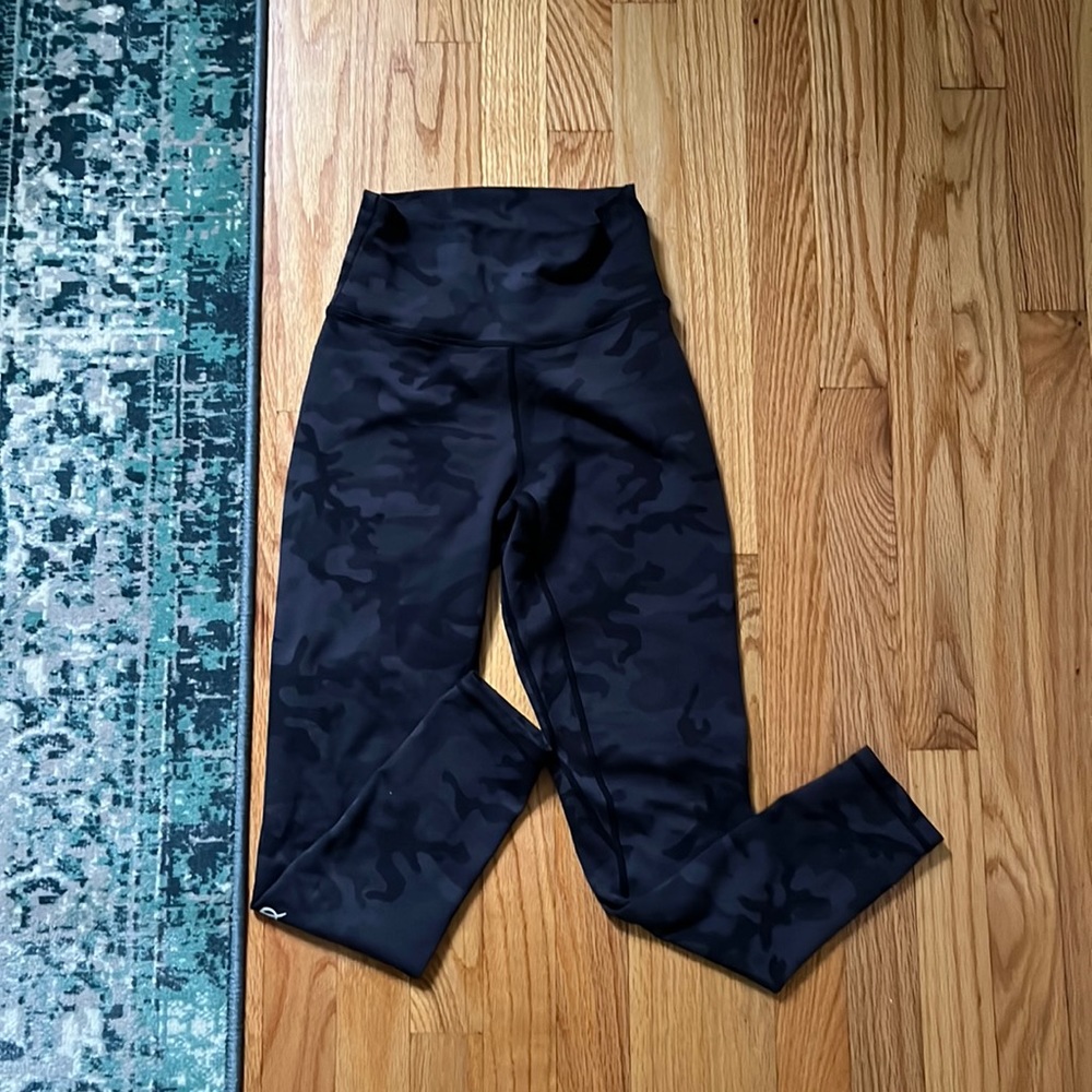 P’tula Black Stealth Legging